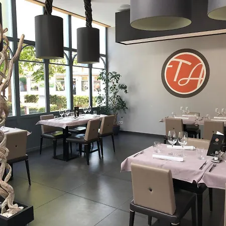 מלון La Table D'auguste