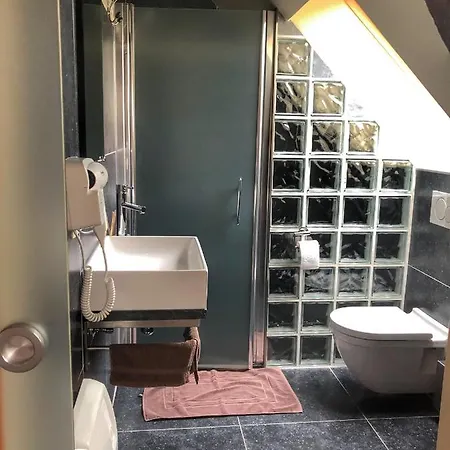 מלון La Table D'auguste Dour