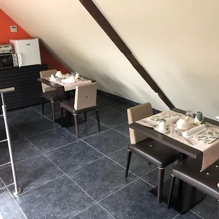 La Table D'auguste ホテル