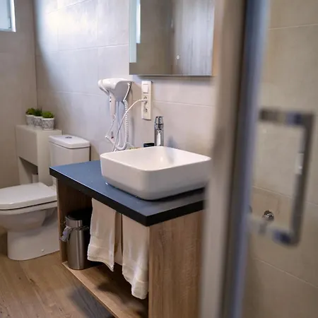 מלון La Table D'auguste Dour