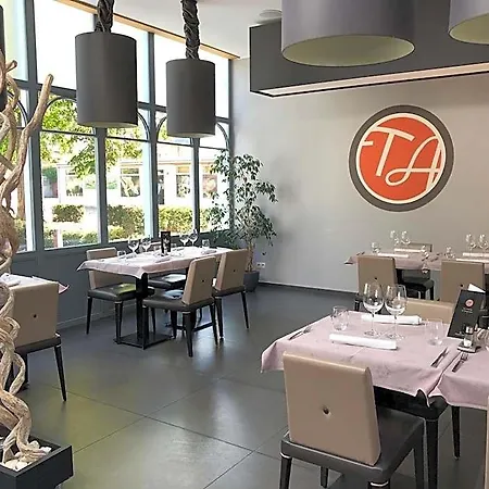 La Table D'auguste *